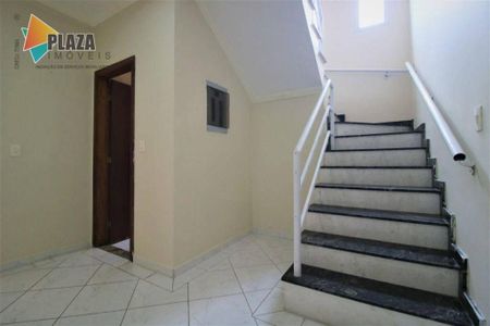 10_photo/94ce1dcac7.275fe3fcda77567d-ATLAS-0b19e152-bb94-49f1-a852-9c5297a063bd.jpg de casa à venda com 3 quartos, 157m² em Guilhermina, Praia Grande