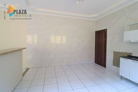 31_photo/94ce1dcac7.275fe3fcda77567d-ATLAS-791c4504-4d34-4da8-8e79-ab652b523dbd.jpg de casa à venda com 3 quartos, 157m² em Guilhermina, Praia Grande