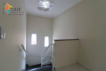 12_photo/94ce1dcac7.275fe3fcda77567d-ATLAS-be0efbea-81a7-4914-8a0a-a6c93cbe0e4f.jpg de casa à venda com 3 quartos, 157m² em Guilhermina, Praia Grande