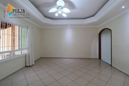 7_photo/94ce1dcac7.275fe3fcda77567d-ATLAS-d46d1d62-f970-4f4c-bb3e-5ab34e68d5c9.jpg de casa à venda com 3 quartos, 157m² em Guilhermina, Praia Grande