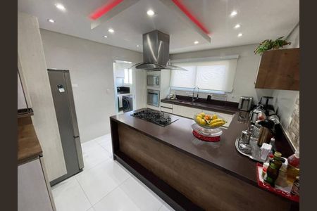 12_photo/94ce1dcb2b.13ccb16387f8fbbb-ATLAS-4591c4e7-e6ba-4f46-891c-4edb3b890d1c.jpg de apartamento à venda com 4 quartos, 370m² em Guilhermina, Praia Grande