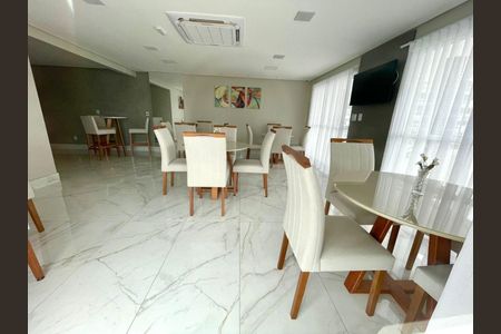 11_photo/94ce1dcb33.f279df7ab7105e24-ATLAS-2dcc5fd1-2522-45b2-81bd-8b7efdfdfc92.jpg de apartamento à venda com 1 quarto, 53m² em Guilhermina, Praia Grande