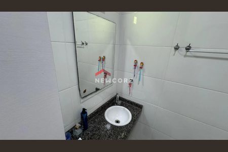 8_photo/94ce1dcb53.d881307b5135e420-ATLAS-3d83d401-8096-460d-bda0-b17a290fa2e5.jpg de casa à venda com 2 quartos, 62m² em Guilhermina, Praia Grande