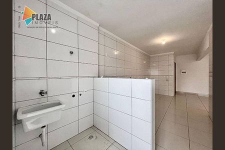 11_photo/94ce1dcb57.c59224c0dea32233-ATLAS-574f3d8a-e7f4-4fc0-8a3c-764bbde71073.jpg de apartamento à venda com 2 quartos, 86m² em Guilhermina, Praia Grande