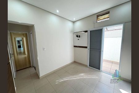 14_photo/94ce1dcb5b.280d3bc5f011718a-ATLAS-742dda4d-2a6b-4d8c-b6fb-c94388e7e971.jpg de casa à venda com 3 quartos, 112m² em Boqueirão, Praia Grande