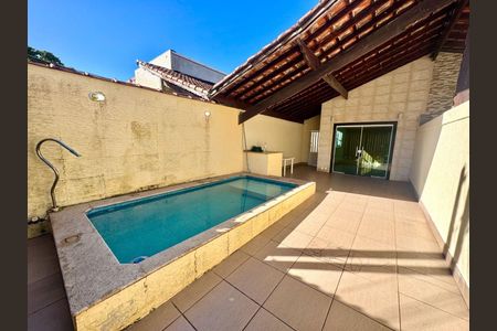 11_photo/94ce1dcb5b.280d3bc5f011718a-ATLAS-90e5e5b5-1e18-4bef-97de-b98e595f93b8.jpg de casa à venda com 3 quartos, 112m² em Boqueirão, Praia Grande