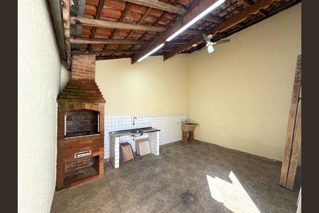 12_photo/94ce1dcb5b.280d3bc5f011718a-ATLAS-abb556b4-aa1f-45da-80bc-abea363663c3.jpg de casa à venda com 3 quartos, 112m² em Boqueirão, Praia Grande