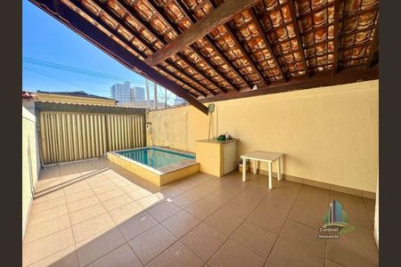 19_photo/94ce1dcb5b.280d3bc5f011718a-ATLAS-e2abda6d-f3c0-456d-940d-0ef76d703d19.jpg de casa à venda com 3 quartos, 112m² em Boqueirão, Praia Grande