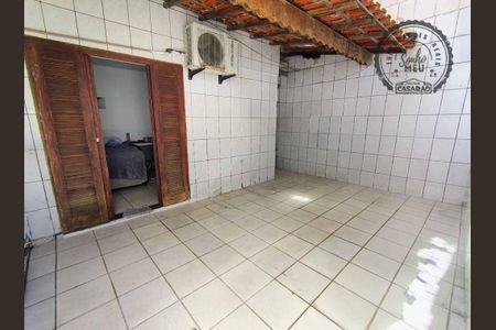 19_photo/94ce1dcb63.3bbff66cc2ca2df2-ATLAS-5c290238-d168-42e0-951a-d7fad4f62712.jpg de casa à venda com 2 quartos, 70m² em Boqueirão, Praia Grande