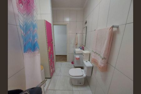 5_photo/94ce1dcb67.61df383ebc62b81a-ATLAS-0c58b8ef-e5bf-4240-b8c3-7dcdb847f990.jpg de casa à venda com 3 quartos, 127m² em Guilhermina, Praia Grande