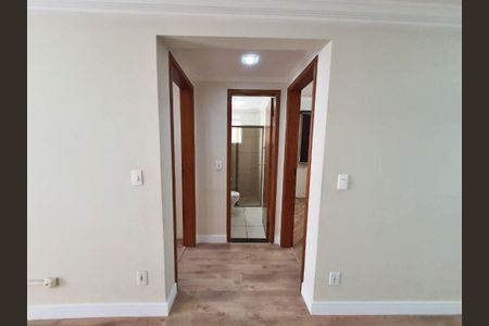 2_photo/94ce1dcb91.4cea1a0b3f6bbd2f-ATLAS-74bb28cf-a785-4742-9541-c060c8d33168.jpg de apartamento à venda com 2 quartos, 78m² em Guilhermina, Praia Grande