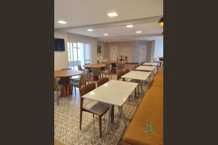 48_photo/94ce1dcb9d.caf90523feac0dc4-ATLAS-b36ebb78-41d3-4c2c-9e91-ba4b27d58367.jpg de apartamento à venda com 2 quartos, 74m² em Guilhermina, Praia Grande