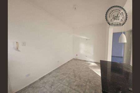 4_photo/94ce1dcba5.e08605c7e5a80190-ATLAS-92c99d36-8ecb-4bb9-aac6-d394c3ad3866.jpg de apartamento para alugar com 1 quarto, 50m² em Guilhermina, Praia Grande