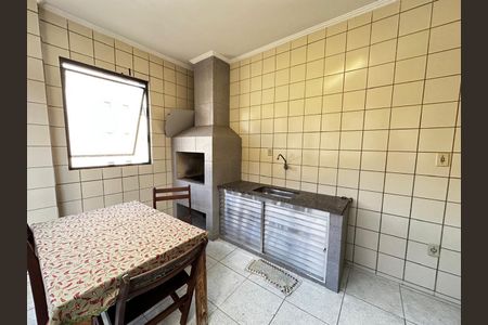 12_photo/94ce1dcbe5.58daacf80c27bb35-ATLAS-5d584eec-a7c8-40c7-b97d-32aeb883e509.jpg de apartamento à venda com 2 quartos, 100m² em Guilhermina, Praia Grande