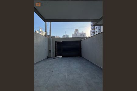 3_photo/94ce1dcc27.b37fb779aadef412-ATLAS-6b99cc63-affb-4782-a6e3-ff33c692fc04.jpg de casa à venda com 3 quartos, 130m² em Guilhermina, Praia Grande