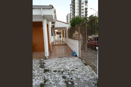 7_photo/94ce1dcc4b.72f38772c60cc7a0-ATLAS-7e5adcac-40b0-4fc5-95f3-0bbf13ef6427.jpg de casa à venda com 3 quartos, 120m² em Guilhermina, Praia Grande