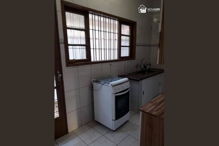 7_photo/94ce1dcc4b.72f38772c60cc7a0-ATLAS-f3b1a2e2-76a6-45a8-9fdd-7672b64e0b4a.jpg de casa à venda com 3 quartos, 120m² em Guilhermina, Praia Grande