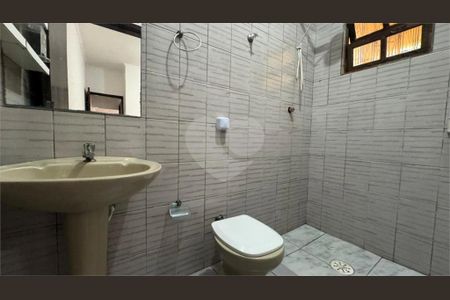 8_photo/94ce1dcc53.8d9d2e8c4e07ca84-ATLAS-8f6c4ea3-e6a9-4e5d-970b-1ec30faf36cb.jpg de casa à venda com 3 quartos, 71m² em Guilhermina, Praia Grande