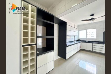 14_photo/94ce1dcc63.568f9cb7aac1fbc1-ATLAS-c2034397-73c7-496f-8ee5-14d5db7ea77a.jpg de apartamento à venda com 4 quartos, 349m² em Guilhermina, Praia Grande