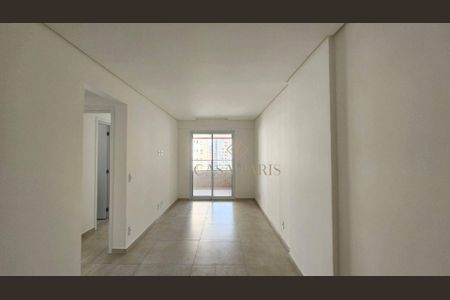 3_photo/94ce1dcca9.6c68cb4f447327e7-ATLAS-0ee04bea-281f-4fdd-b0a0-9d51ecf06956.jpg de apartamento à venda com 2 quartos, 71m² em Guilhermina, Praia Grande