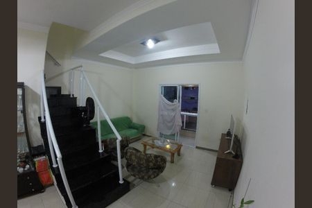 3_photo/94ce1dccd9.cbac4b0532efd0a4-ATLAS-76e44dee-6a9f-40b0-854f-066ae63d816f.jpg de casa à venda com 2 quartos, 90m² em Guilhermina, Praia Grande