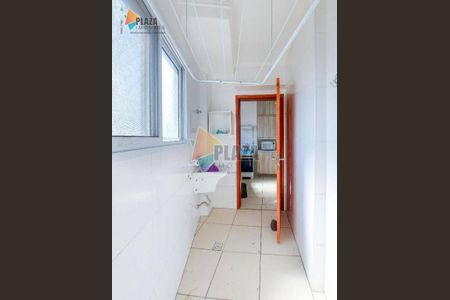 40_photo/94ce1dcce5.e5a66b3b300dfe97-ATLAS-1143b1bc-e4c4-4d21-9d0f-fb16fa7d7539.jpg de apartamento à venda com 2 quartos, 97m² em Guilhermina, Praia Grande