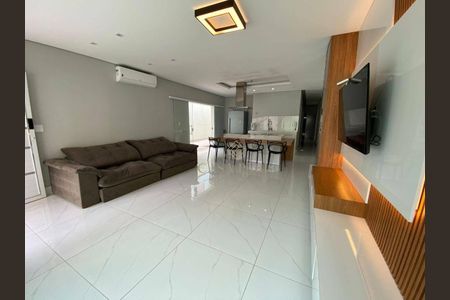 5_photo/94ce1dccf1.561dcad3d0cedf12-ATLAS-74c04cee-59e2-44e8-bd4a-c6370b30049b.jpg de casa à venda com 3 quartos, 133m² em Guilhermina, Praia Grande