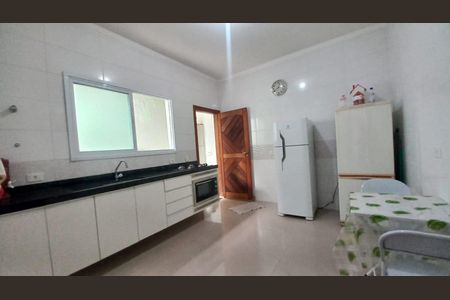 4_photo/94ce1dccf3.05acccb2dbb53537-ATLAS-eba7dfa7-1678-4f6c-b87e-0cbd1139c2b8.jpg de casa à venda com 3 quartos, 113m² em Guilhermina, Praia Grande