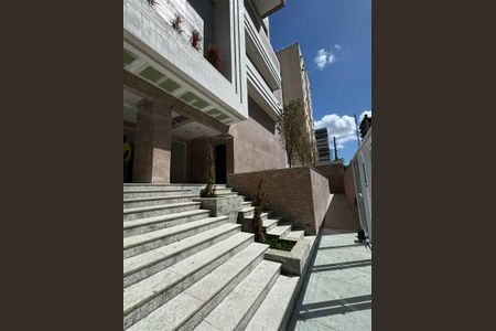 3_photo/94ce1dccf3.f9c08e6c18bf709e-ATLAS-54c30b5a-c452-4924-97c0-3f65f71deab5.jpg de apartamento à venda com 3 quartos, 127m² em Guilhermina, Praia Grande