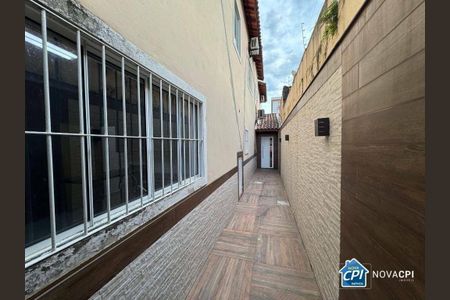 4_photo/94ce1dccf7.98aa73114e05fd3e-ATLAS-979eb828-9706-4f06-bb16-45e7d807bfa0.jpg de casa à venda com 3 quartos, 162m² em Guilhermina, Praia Grande