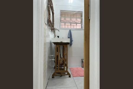 4_photo/94ce1dcd07.521465a1a6cc0fb0-ATLAS-fa4e1a92-c486-4908-b5e3-4ea9164bafd0.jpg de casa à venda com 3 quartos, 100m² em Guilhermina, Praia Grande