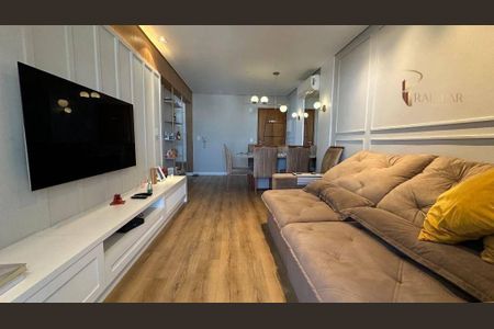 11_photo/94ce1dcd2b.7d0cd3369bc39bab-ATLAS-84c15ed2-630e-4198-accc-ced4364de72f.jpg de apartamento à venda com 2 quartos, 74m² em Guilhermina, Praia Grande