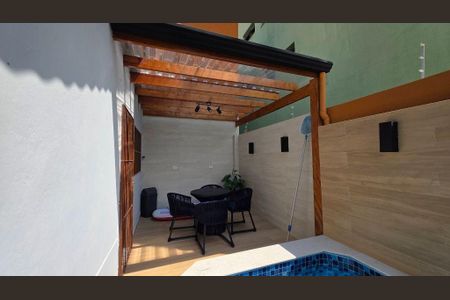 21_photo/94ce1dcd43.005b2c2c0d5e94b6-ATLAS-e68ee34c-b7b9-462f-9691-eb7e694f1401.jpg de casa à venda com 2 quartos, 140m² em Guilhermina, Praia Grande