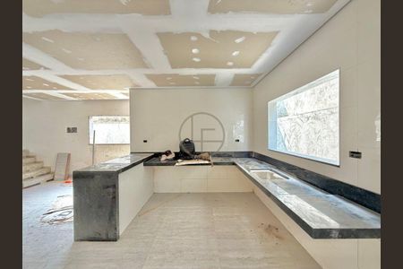 7_photo/94ce1dcd4f.906020ab0bc1df8b-ATLAS-d7c34326-cad5-4f78-af88-2b61c3914f33.jpg de casa à venda com 3 quartos, 130m² em Guilhermina, Praia Grande