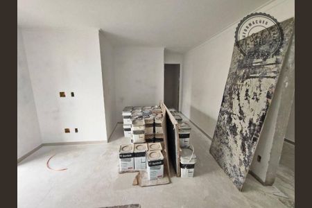 4_photo/94ce1dcd71.73ddaeb0788cf6ad-ATLAS-d997e726-0f89-41c8-9df8-1b1a5b5a2c57.jpg de apartamento à venda com 1 quarto, 49m² em Guilhermina, Praia Grande