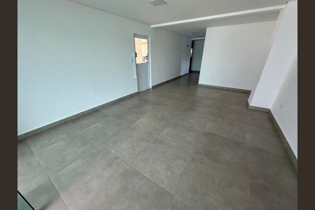 11_photo/94ce1dcd8b.d5faa92ecd928bf7-ATLAS-f8a71aa6-00a0-4346-9a80-ec9bb4a2a1c4.jpg de apartamento à venda com 1 quarto, 44m² em Guilhermina, Praia Grande