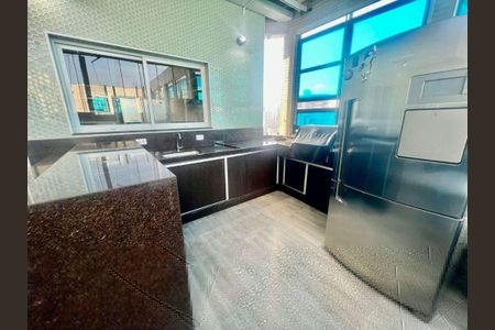 1_photo/94ce1dcd9b.adfe693aa2b53e17-ATLAS-02fca690-6290-407d-8d00-fa12a27ab890.jpg de apartamento à venda com 4 quartos, 300m² em Guilhermina, Praia Grande