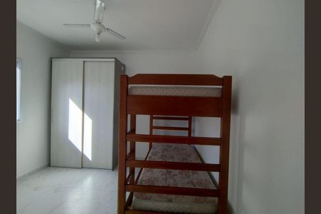 2_photo/94ce1dcda9.9e8f1c97e4a047f1-ATLAS-19ea72da-5d54-41e4-babb-a43e12423cd3.jpg de casa à venda com 3 quartos, 112m² em Guilhermina, Praia Grande