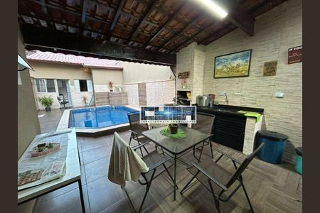 1_photo/94ce1dcdbf.64ac2371dd04f17e-ATLAS-0210deba-83dc-48eb-958c-26b77ac85ffb.jpg de casa à venda com 4 quartos, 122m² em Guilhermina, Praia Grande