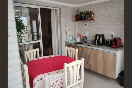 3_photo/94ce1dcdc7.a4f0dbc76f8c9ad1-ATLAS-226a8d12-3cc4-449c-8d71-eae6fe33232b.jpg de apartamento à venda com 2 quartos, 85m² em Guilhermina, Praia Grande