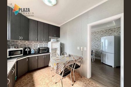 13_photo/94ce1dcde1.bb43488acb3486cb-ATLAS-85b048ae-bd3a-47cb-b4f2-ab2796e1f0df.jpg de apartamento à venda com 3 quartos, 132m² em Guilhermina, Praia Grande