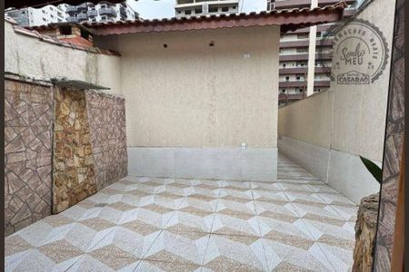 23_photo/94ce1dcde3.b9011c6352d0a570-ATLAS-8e7022be-cd80-424a-b496-fbeb7c3b1e8d.jpg de casa à venda com 3 quartos, 170m² em Guilhermina, Praia Grande