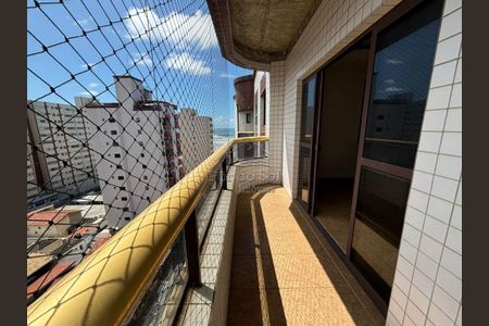 8_photo/94ce1dce9b.7a69ff73eb43ff8d-ATLAS-5fe19c6a-e870-4209-9948-5e752b325362.jpg de casa à venda com 3 quartos, 138m² em Guilhermina, Praia Grande