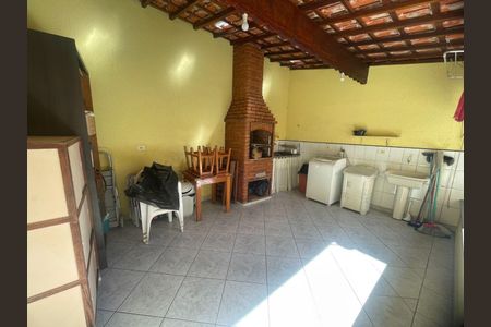32_photo/94ce1dcebd.70d34e1d457a0501-ATLAS-b8c04014-6525-43c2-8c9a-33dec06ac265.jpg de casa à venda com 3 quartos, 179m² em Guilhermina, Praia Grande