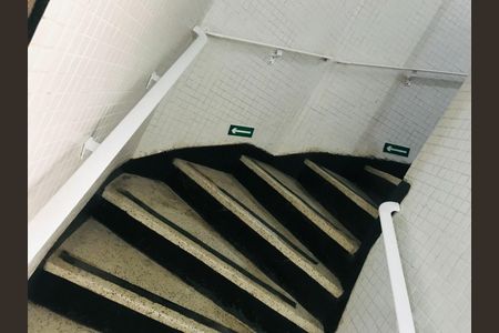 20_photo/94ce1dd179.9845a183adc4e21d-ATLAS-190dbce5-c87f-4c9a-b64f-10af274e56b8.jpg de apartamento para alugar com 1 quarto, 35m² em Guilhermina, Praia Grande