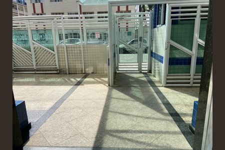 4_photo/94ce1dd21f.a3a4b3fdffca206e-ATLAS-97636588-823a-43bc-bbb9-55cae2a3aab8.jpg de apartamento à venda com 1 quarto, 47m² em Guilhermina, Praia Grande