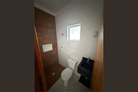 4_photo/94ce1dd22f.8ae1cb5ed2a1280b-ATLAS-e3fd0aa1-9d5b-4bda-afce-ee6a49aa5d1c.jpg de casa à venda com 2 quartos, 76m² em Guilhermina, Praia Grande