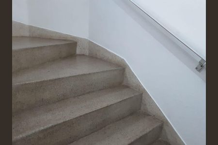 8_photo/94ce1dd24f.073143b89f70754a-ATLAS-bf185d6e-e3e6-4f0a-a9c4-d60ac37d72d1.jpg de apartamento à venda com 1 quarto, 32m² em Guilhermina, Praia Grande