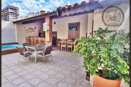 8_photo/94ce1dd29b.05acccb2dbb53537-ATLAS-1d6ef9fc-4abb-4a75-8393-792bf6f9aba6.jpg de casa à venda com 3 quartos, 180m² em Guilhermina, Praia Grande