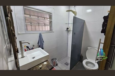 30_photo/94ce1dd2b1.cba3da746242e602-ATLAS-9049b067-42e6-4000-9259-2bf5aa89e858.jpg de casa à venda com 3 quartos, 100m² em Guilhermina, Praia Grande